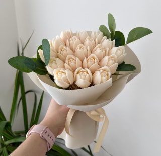 Tulipany z wosku sojowego - ecru - 19 szt.